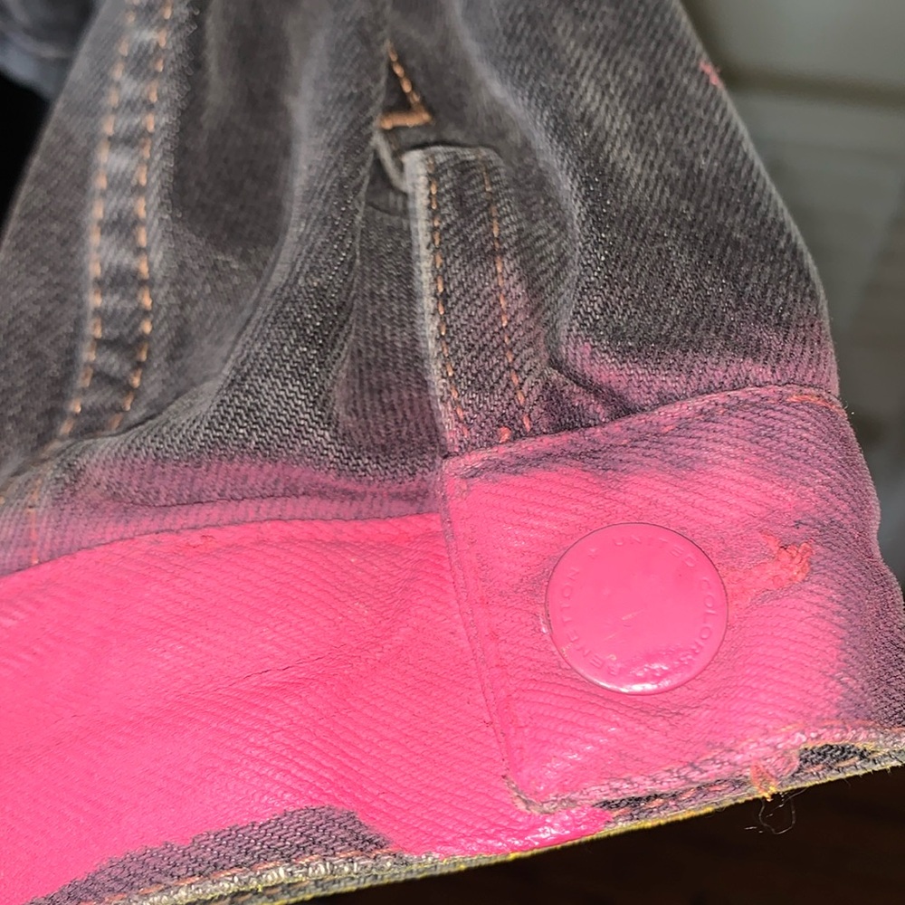 Hand painted denim jacket - Picture 7 of 10